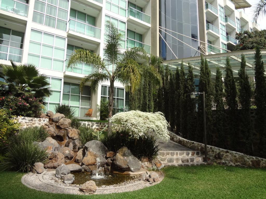 Triumph Tower Residence Куэрнавака Номер фото